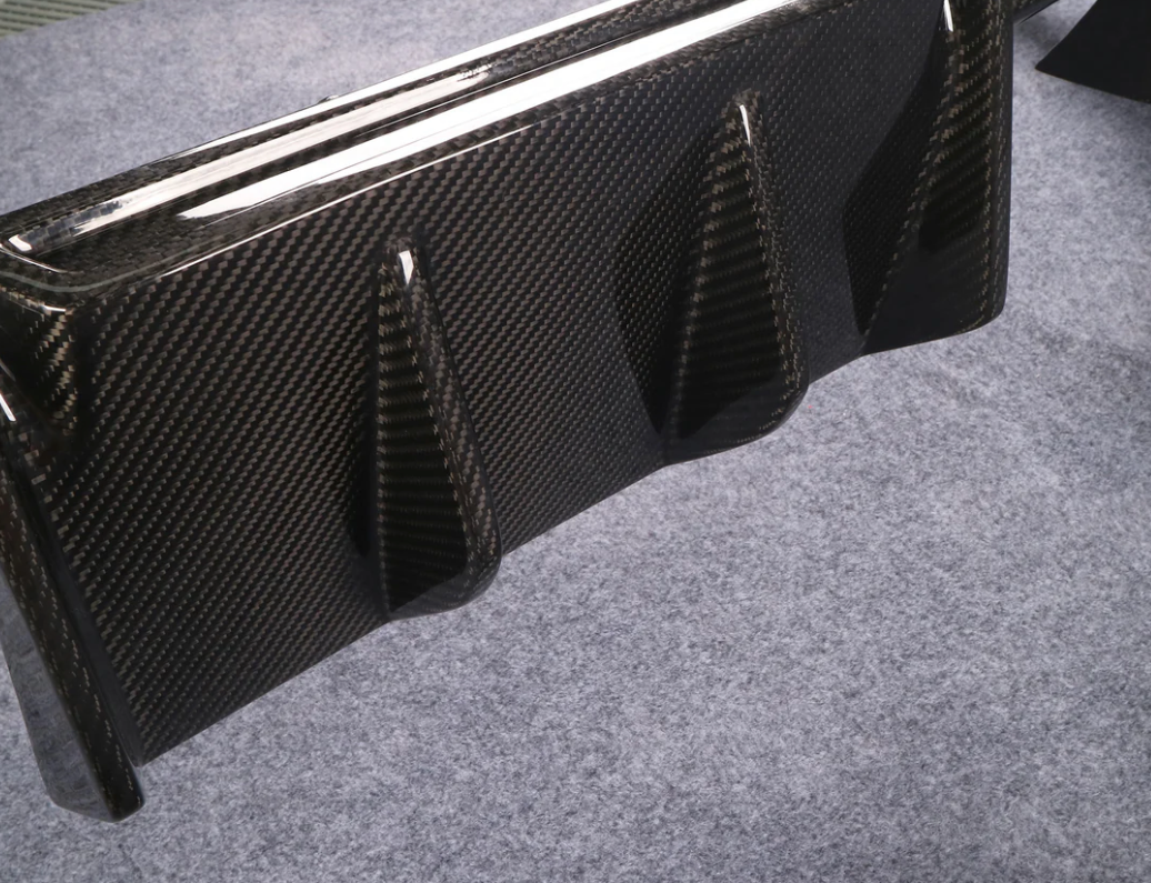 2023+ BMW G87 M2 MHC Style Dry Carbon Fiber Rear Diffuser