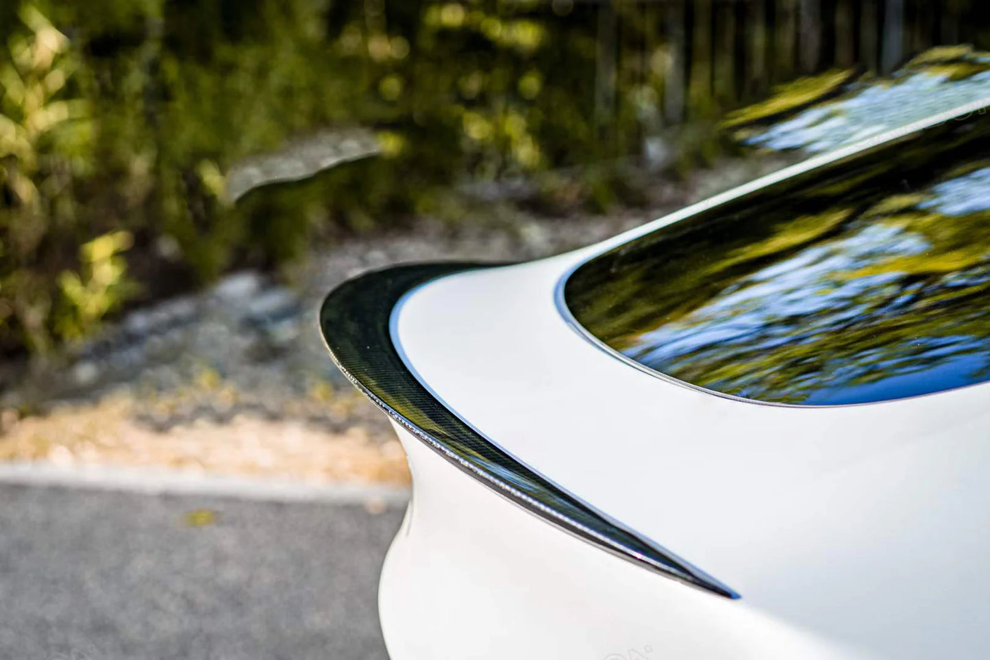 2017–2023 Tesla Model 3 Dry Carbon Fiber P-Style Trunk Spoiler