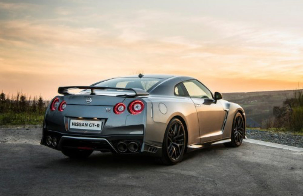 2009-2016 Nissan R35 GTR Face Lift Kit (2017+)