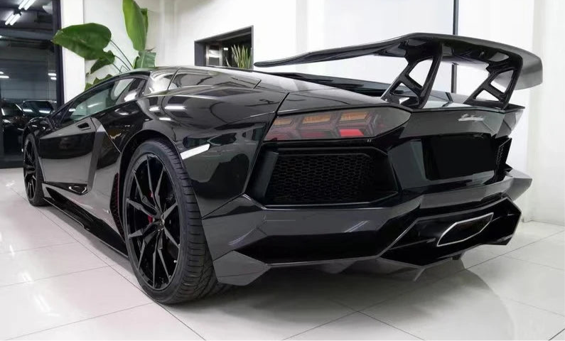 2011+ Lamborghini Aventador LP700 DCM Style Carbon Fiber Rear Diffuser