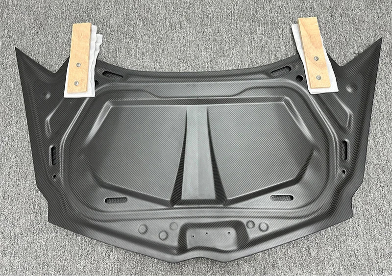 2011+ Lamborghini Aventador LP700 1016 Style Dry Carbon Fiber Hood