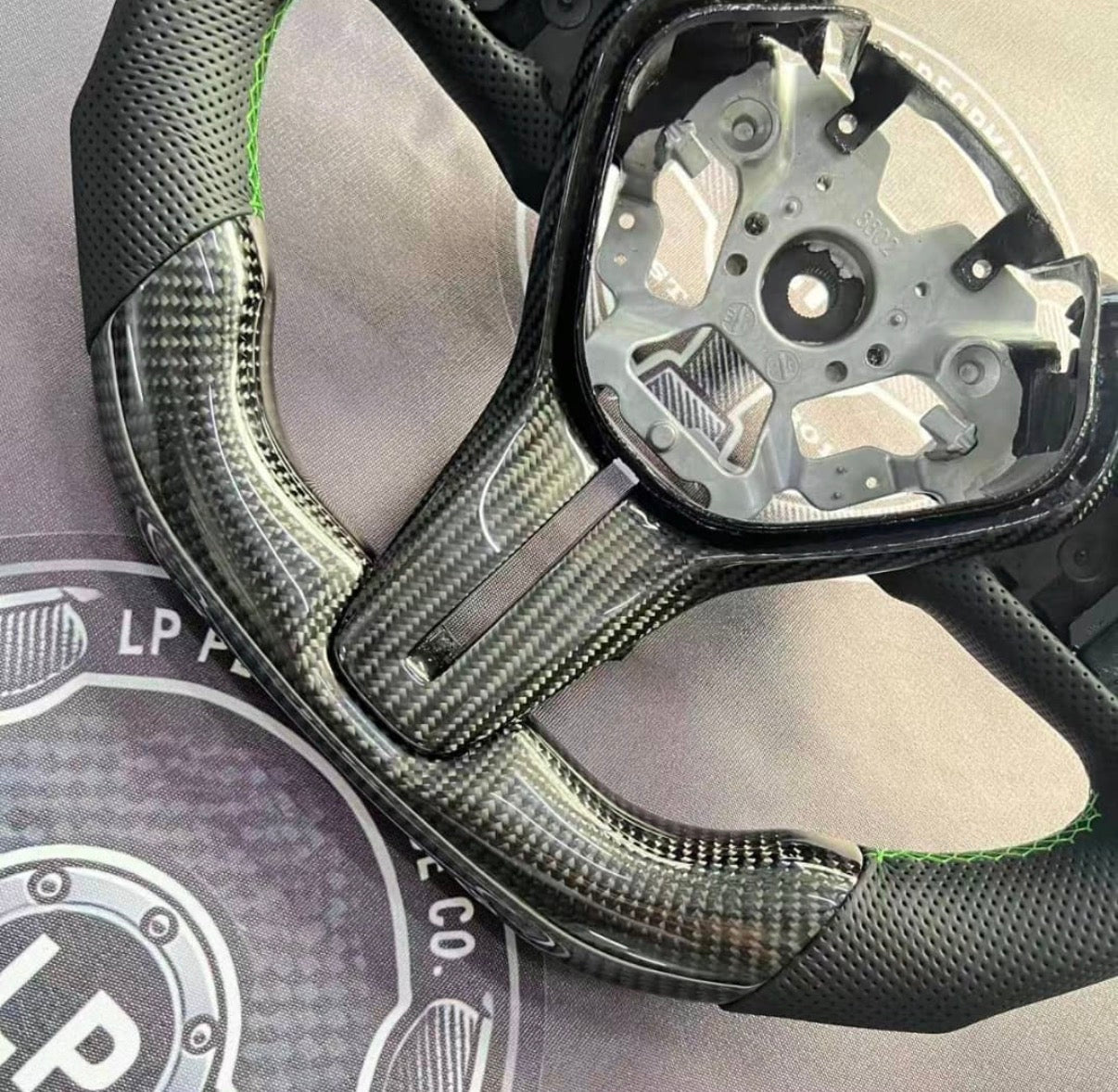 2018+ Infiniti Q50/Q60 Custom Steering Wheel