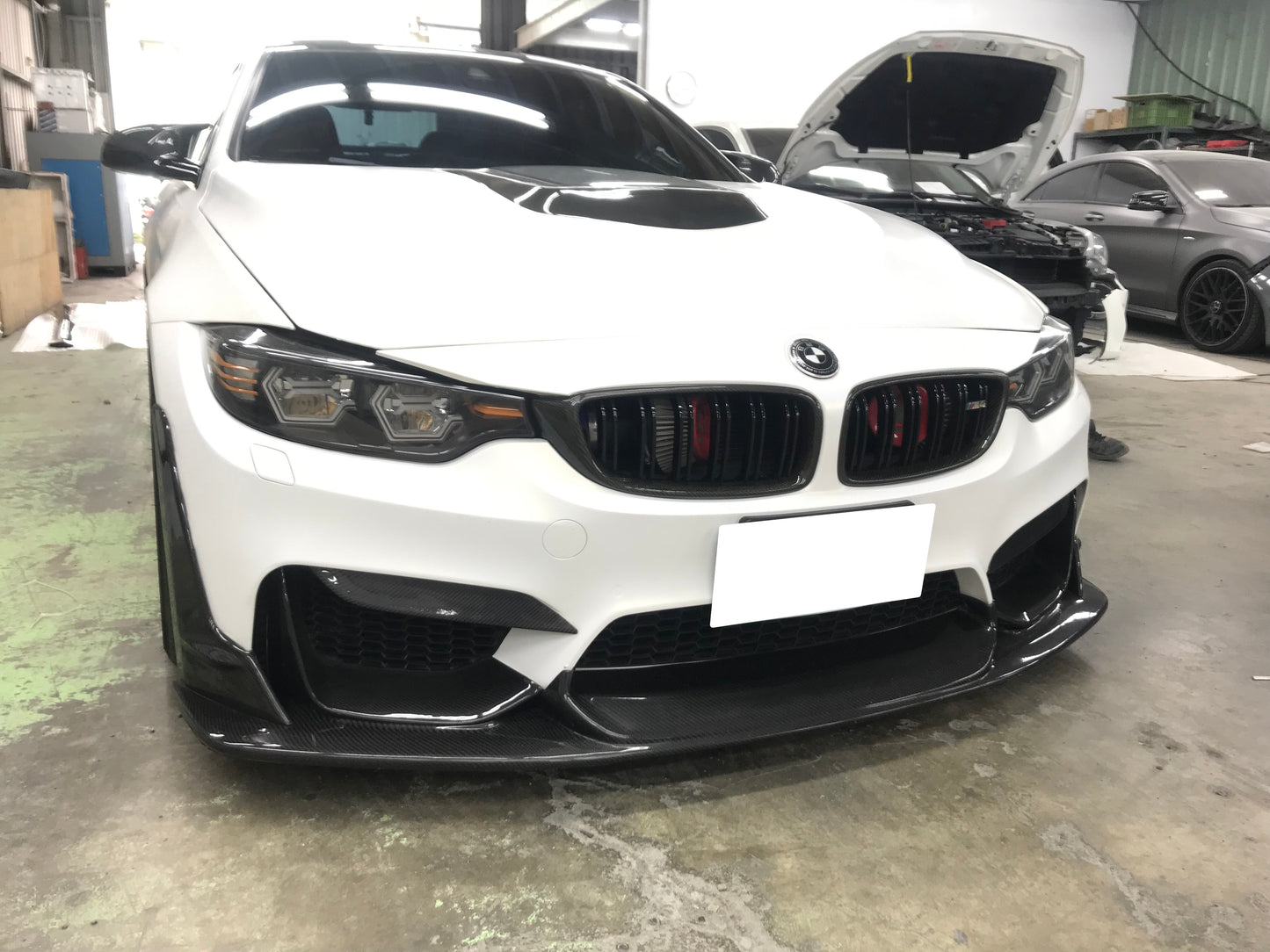 2015-2020 BMW F80 F82 L Style Carbon Fiber Front Lip