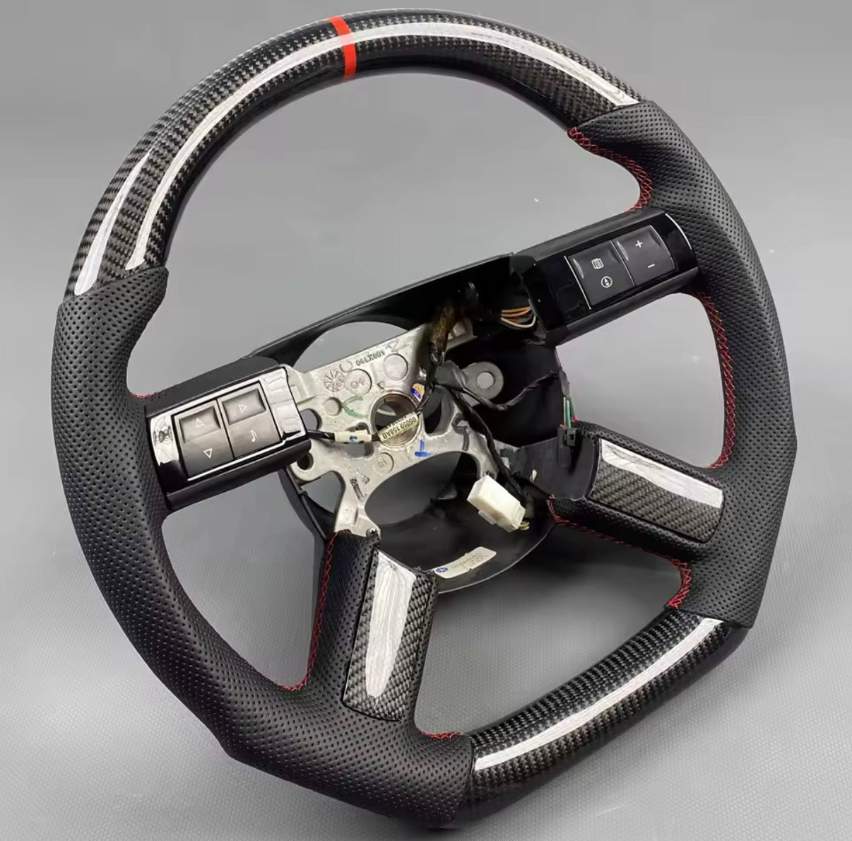 2005–2010 Dodge Charger / Dodge Magnum / Chrysler 300 – Custom Steering Wheel