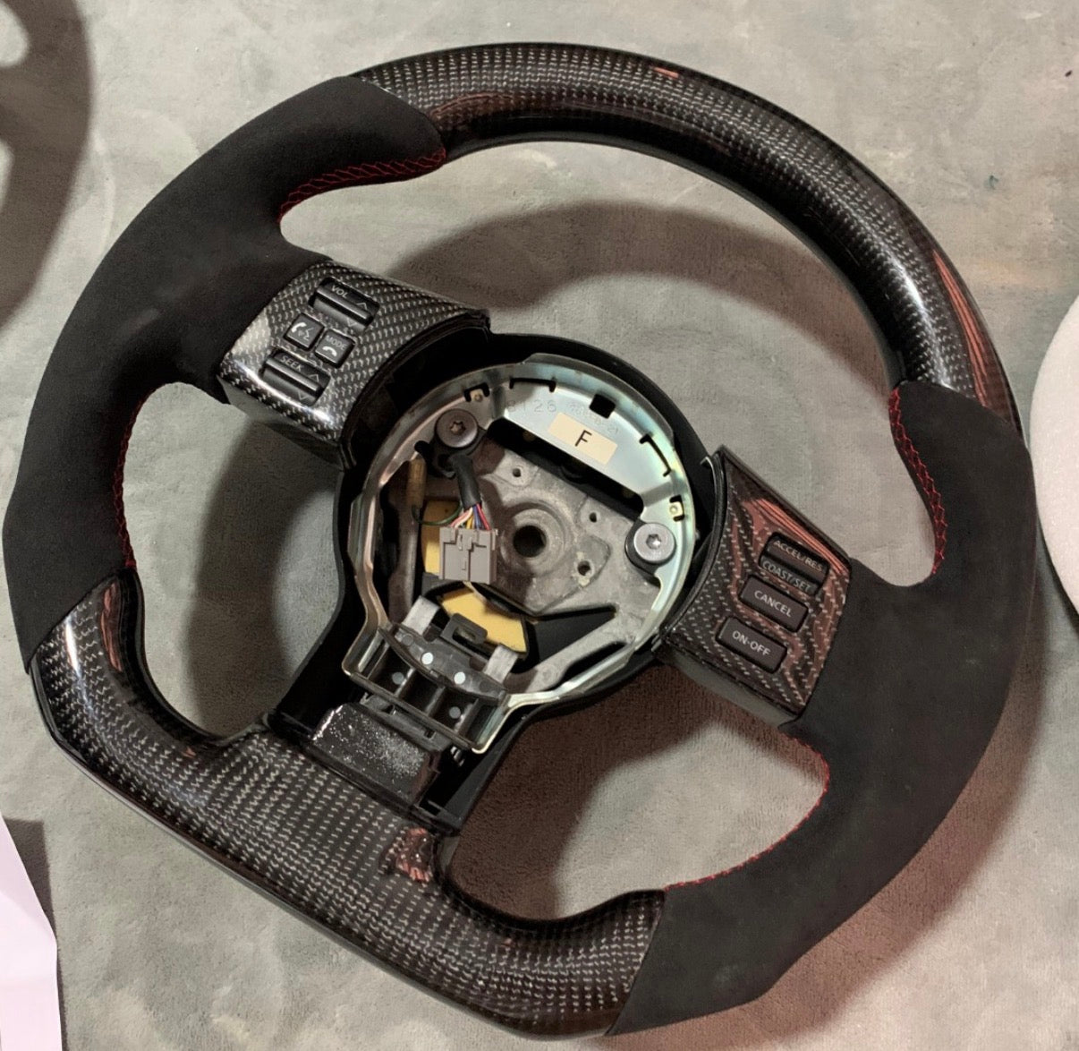 Nissan 350z Custom Steering Wheel