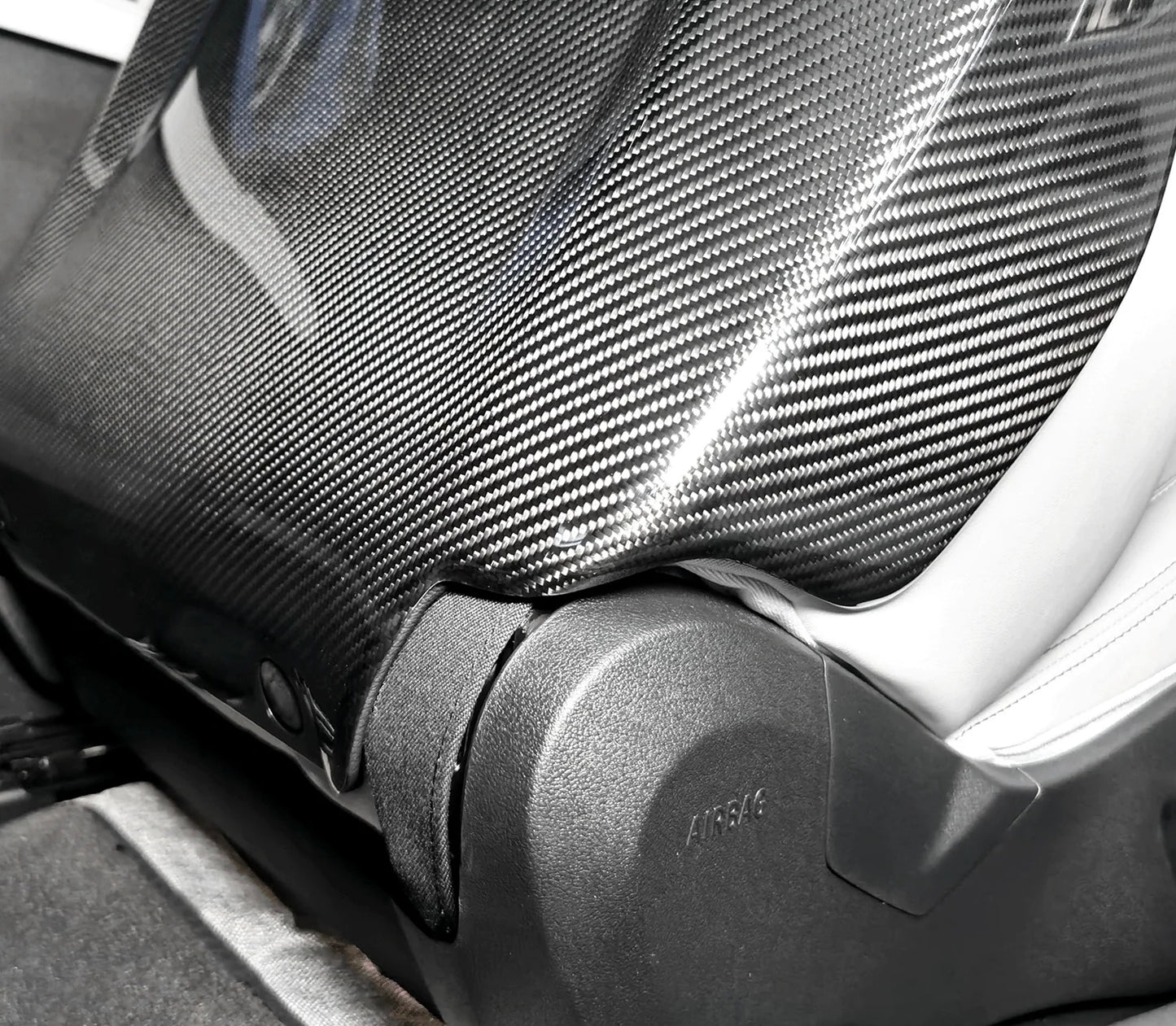 2019–2023 BMW M8 F91 / F92 / F93 Dry Carbon Fiber Seat Back Covers