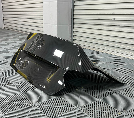 2023+ BMW G87 M2 / G42 M240i Dry Carbon Fiber CS Style Trunk