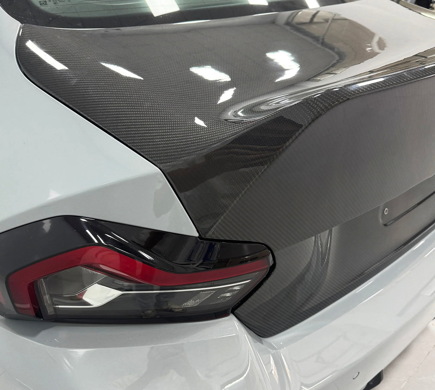 2023+ BMW G87 M2 / G42 M240i Dry Carbon Fiber CS Style Trunk