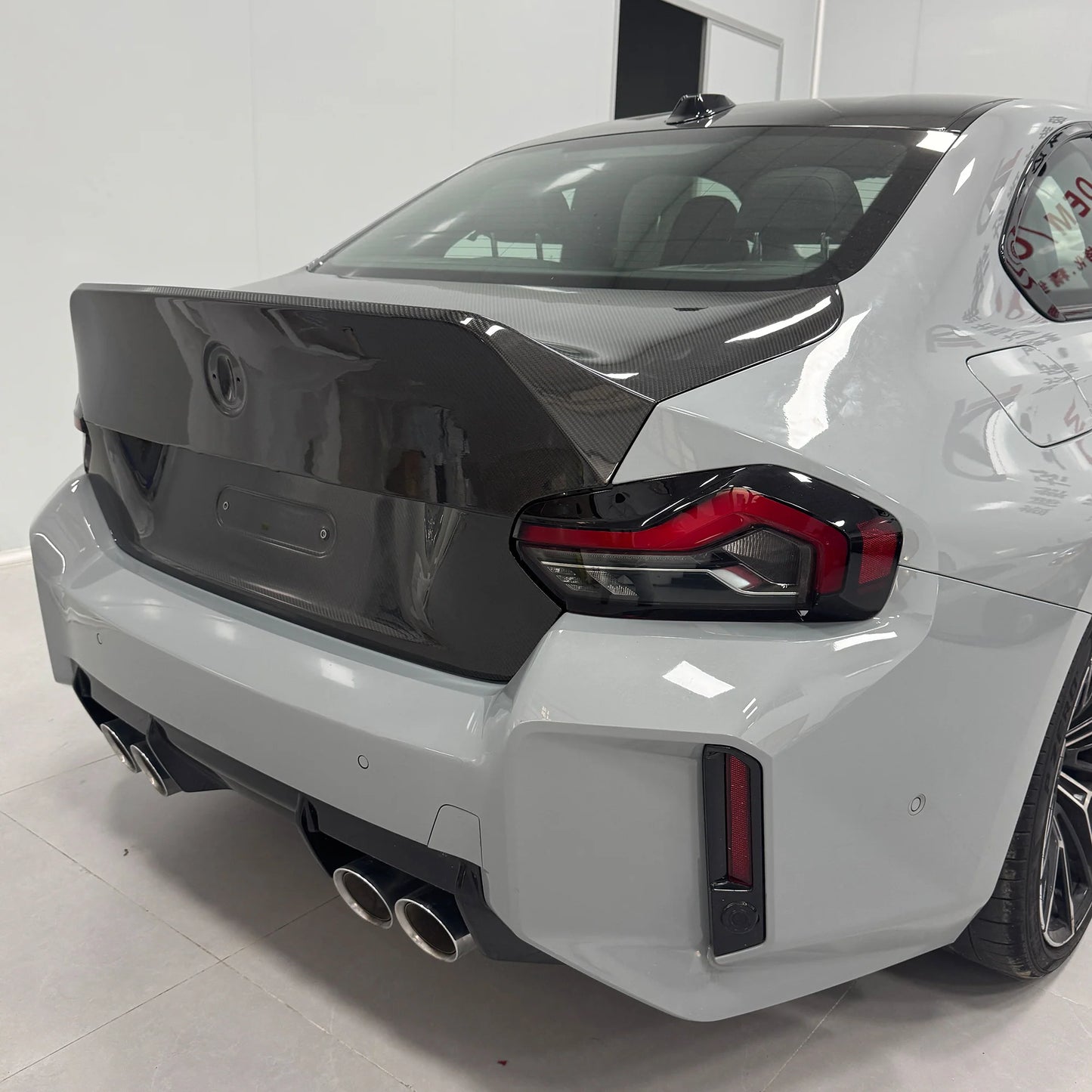 2023+ BMW G87 M2 / G42 M240i Dry Carbon Fiber CS Style Trunk
