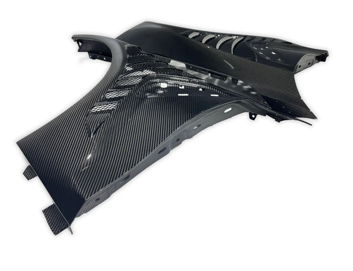 2021+ BMW G80/G82 Alpha N Style Carbon Fiber Vented Front Fender