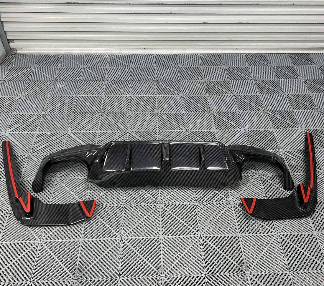 2018–2023 BMW F90 M5 Dry Carbon Fiber 3D Style Diffuser