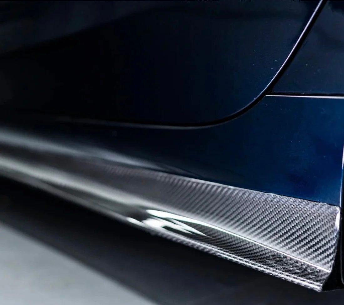 2023–2024 BMW G20 330i LCI Dry Carbon Fiber Side Skirts