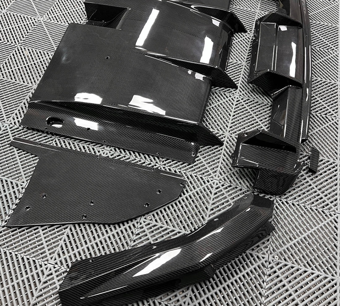 2021+ BMW G80 / G81 / G82 / G83 Dry Carbon Fiber R-Style Rear Diffuser