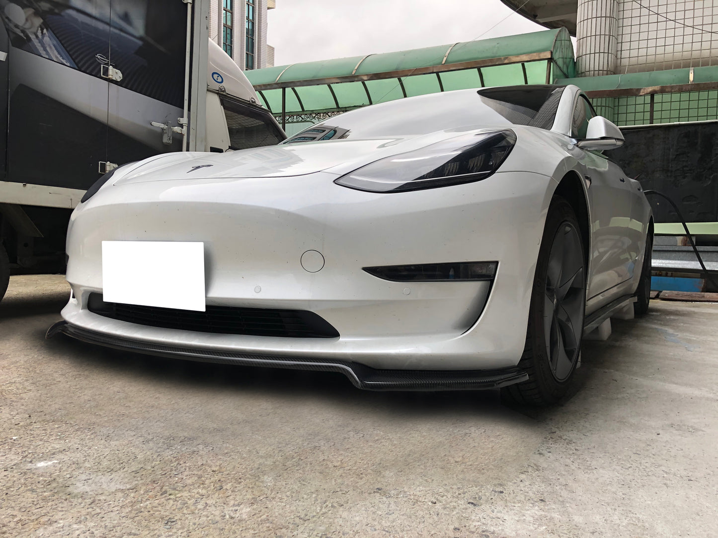 2017+ Tesla Model 3 MX1 Carbon Fiber Lip