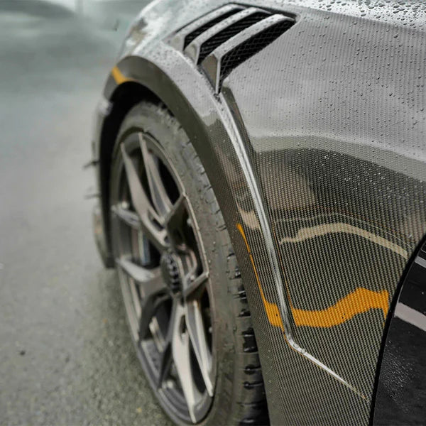 2020+ Porsche 911 / 992 Turbo S Dry Carbon Fiber Front Fenders
