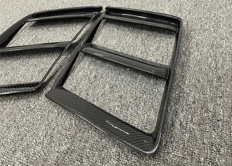 2016+ Audi R8 Base Dry PrePreg Carbon Fiber Front Bumper Vents